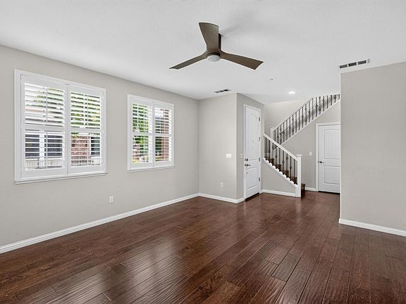 5th image of 100 Castle Ridge Way