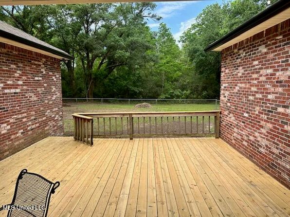 23467 Indian Ridge Rd, Picayune, MS 39466
