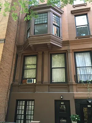 Rented by AJ Clarke | media 12