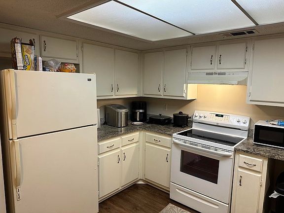 5th image of 6543 Fern Creek Dr