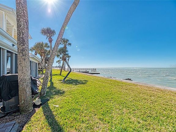 4th image of 4532 Ocean Blvd APT 202