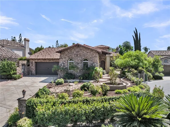 1126 Maddie Ln, Riverside, CA 92507