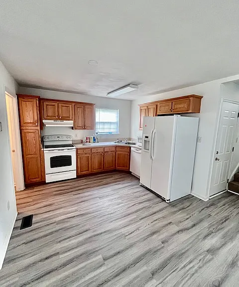 1520 Seaboard Ave — Photo 2