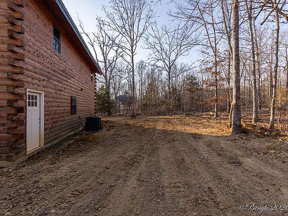 5th image of 8969 Private Road 8209
