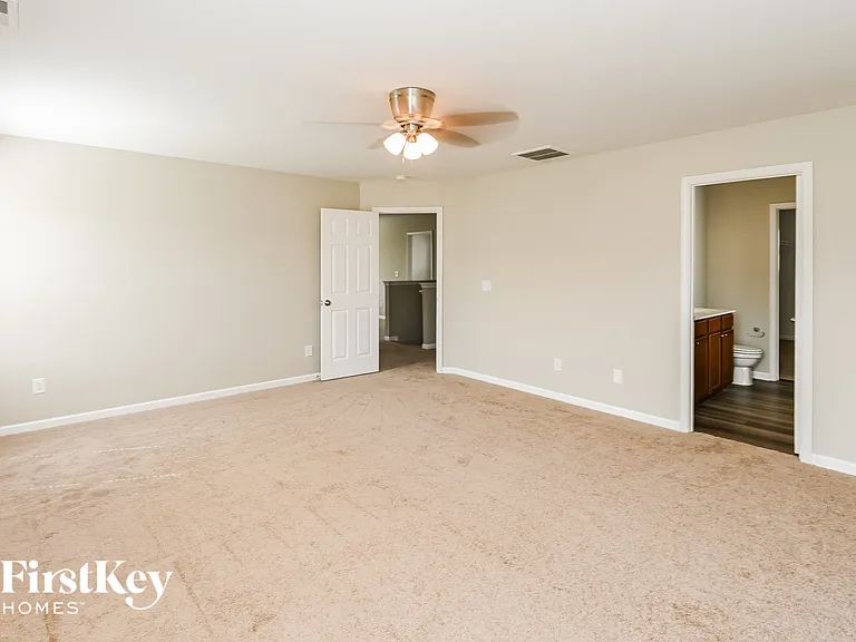 11608 Lusterleaf Holly Rd — Photo 10