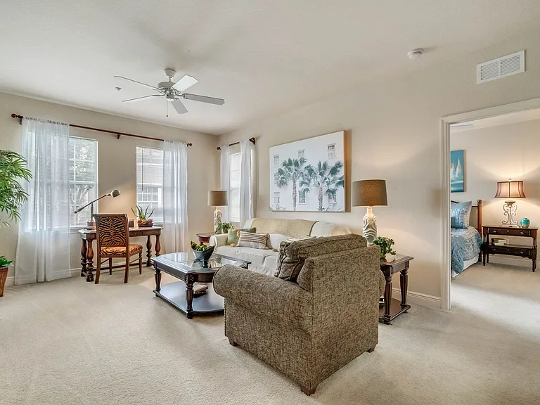 Victoria Park Apartments — Photo 15