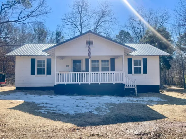 8637 Lower Blue Springs Rd, Hamilton, GA 31811