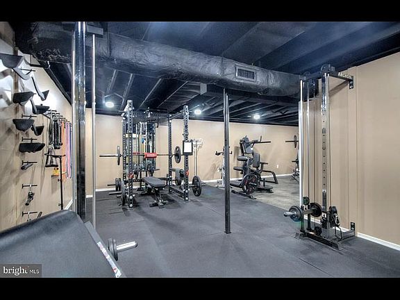 4th image of 711 E Belmar Ave #711