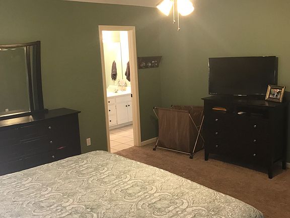5th image of 140 Peyton Cir