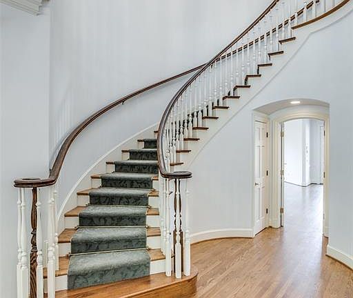 3rd image of 4357 San Carlos Dr