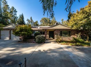11946 E Belmont Ave, Sanger, CA 93657