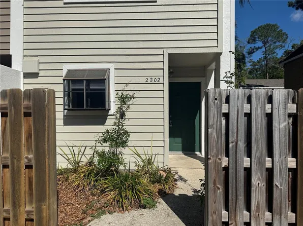 2202 SW 39th Dr, Gainesville, FL 32607