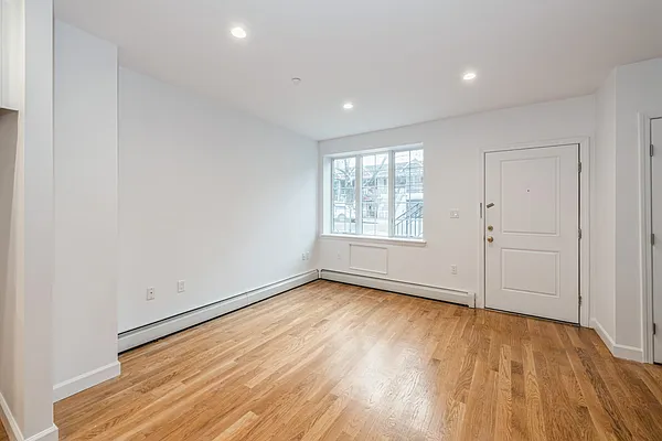 Sold by Ben Bay Realty Co. of Bay Ridge | media 5