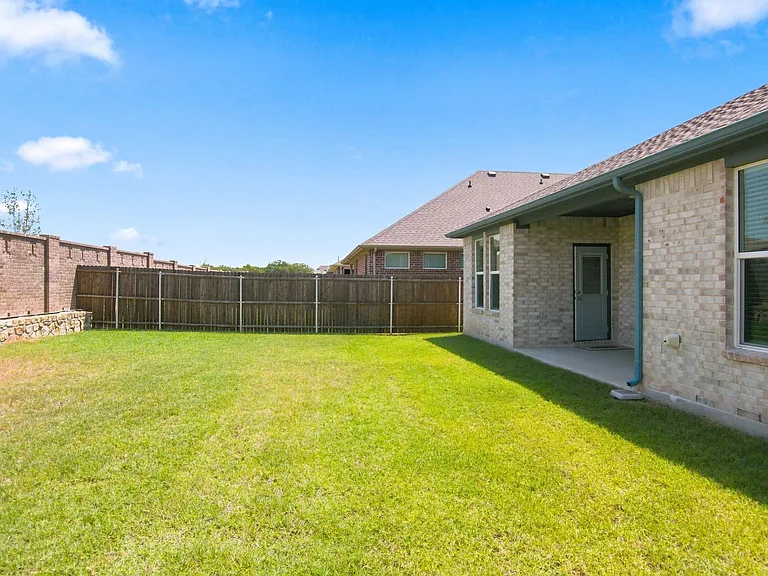 1704 Buzzard Rd — Photo 33