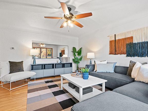 5th image of 2030 Larpenteur Ave E