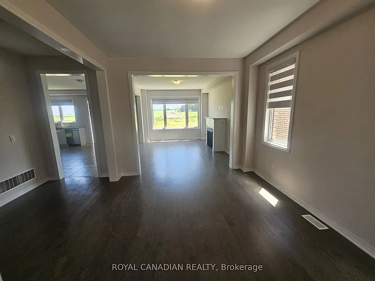 233 Leslie Davis St — Photo 14