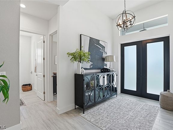 5th image of 4635 NW 32nd St