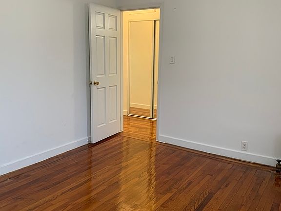 4th image of 168-10 Crocheron Ave #2C