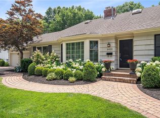 3419 W 91st St, Leawood, KS 66206