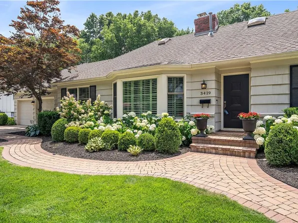 3419 W 91st St, Leawood, KS 66206