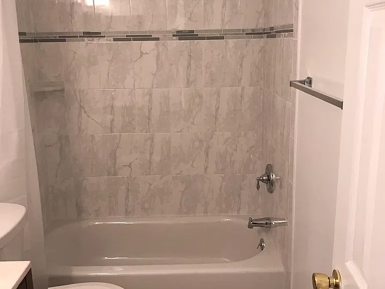 18120 Chalet Dr #11-203 — Photo 14