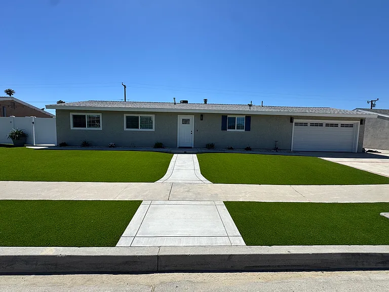 1235 Erringer Rd — Photo 2