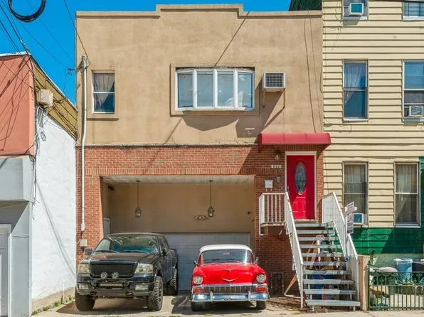 416 23rd St, Union City, NJ 07087