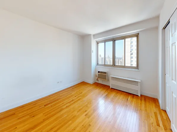 70 West 93rd Street image 7 of 7