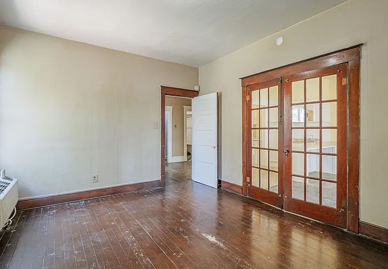 1060 Grand Ave #6 — Photo 14