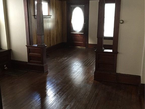 3rd image of 3705-3707 Spokane Ave