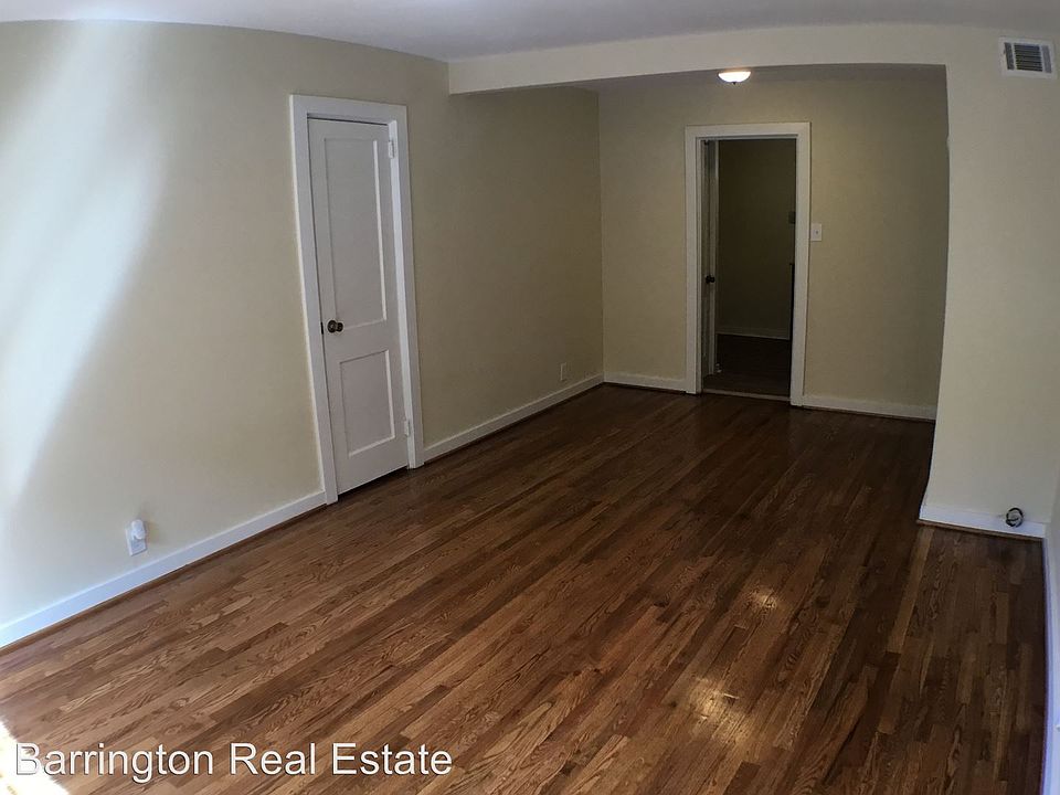 2nd image of 300 County Road 338 APT 6B