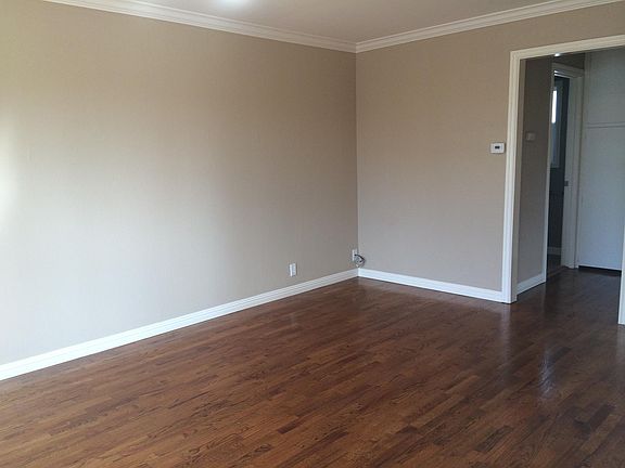 5th image of 534 Columbia Ave