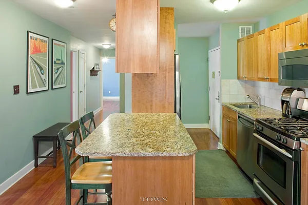 Sold by Town Residential | media 6