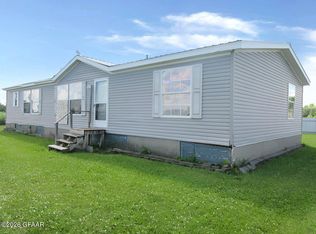 106 Brisbane Ave, Emerado, ND 58228