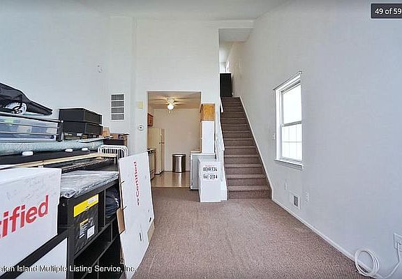 5th image of 1271 N Railroad Ave #22