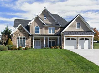 1135 Lejack Cir, Forest, VA 24551