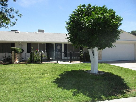 2nd image of 10602 W El Capitan Cir