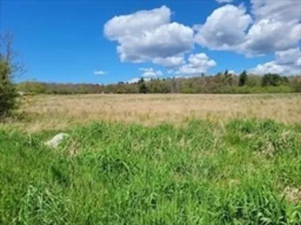 16 Old Fall River Rd #16, North Dartmouth, MA 02747