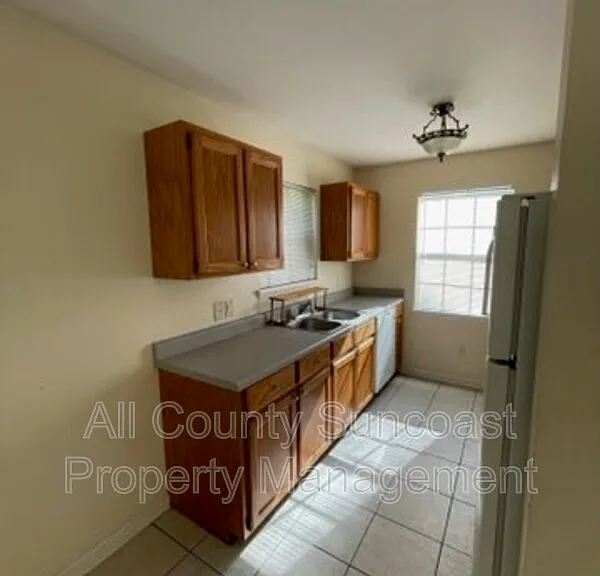 1403 Mamie Scott Dr — Photo 2