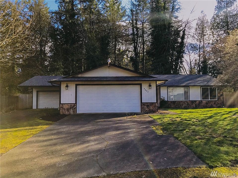 1st image of 4907 Sheridan Dr SE