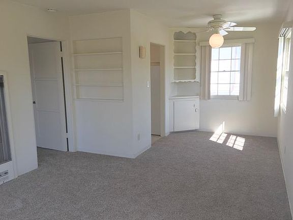2nd image of 816 E Ave