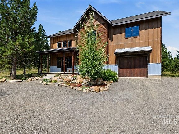 2nd image of 12 Cassia Ct