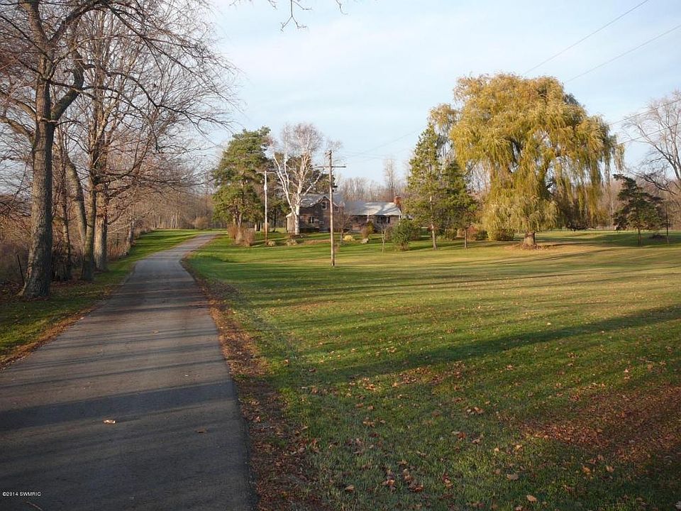 1st image of 678 Jonesville Rd