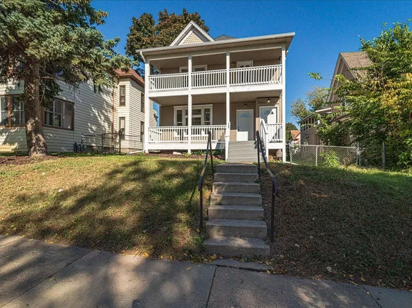 829 3rd St E, Saint Paul, MN 55106