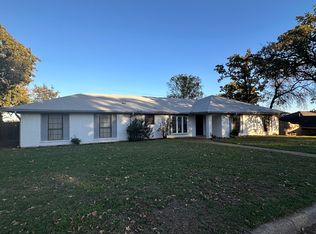 4203 Spring Hill Ln, Arlington, TX 76016