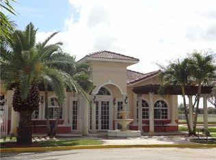 17826 NW 74th Ct, Hialeah, FL 33015