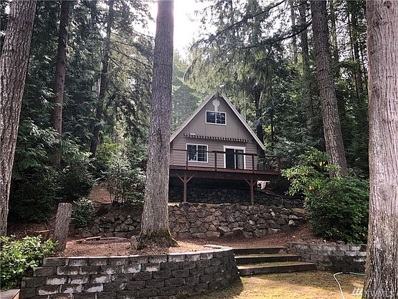 2nd image of 1611 NE Haven Way