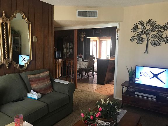 4th image of 7522 Benson Dr