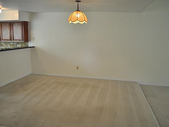 5th image of 6307 Grandvale Dr