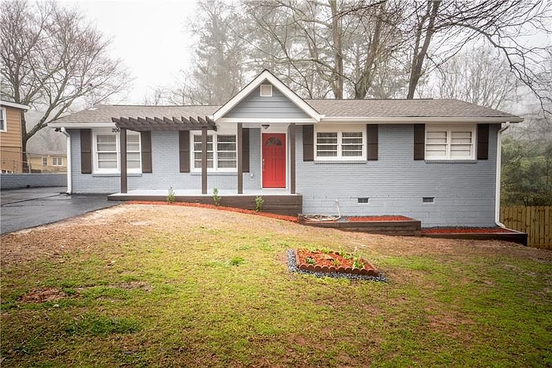 1st image of 2068 Mills Ln SE
